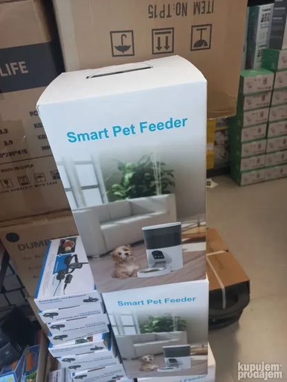 Smart wifi hranilica za pse i mačke