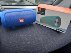 JBL bluetooth zvucnik Extra cena